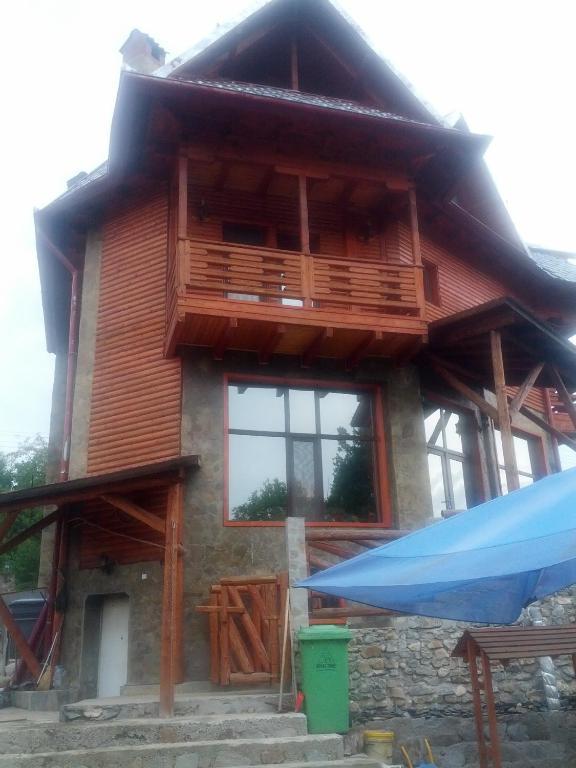 Pensiunea Magdalena Campulung Exterior foto